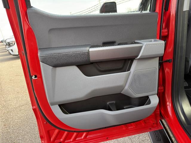 2026 Ford Super Duty F-350 DRW XLT