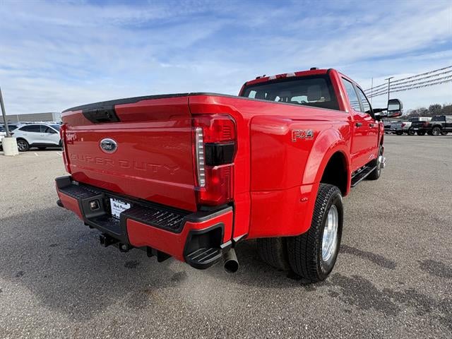 2026 Ford Super Duty F-350 DRW XLT