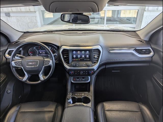 2021 GMC Acadia SLT