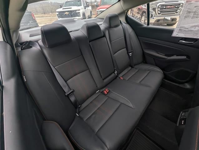 2024 Nissan Altima 2.0 SR