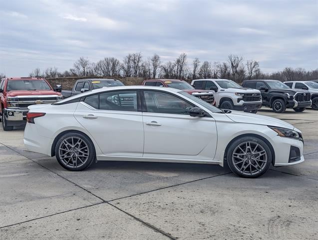 2024 Nissan Altima 2.0 SR