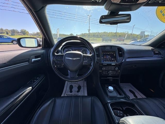 2022 Chrysler 300 S V6