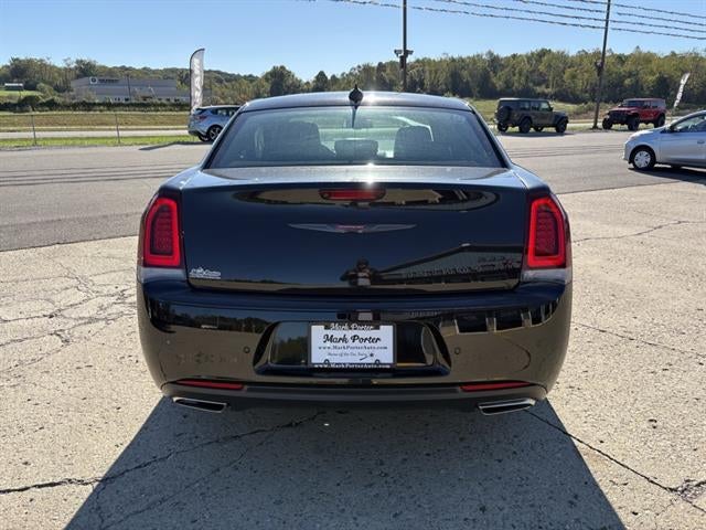 2022 Chrysler 300 S V6