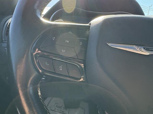 2022 Chrysler 300 S V6