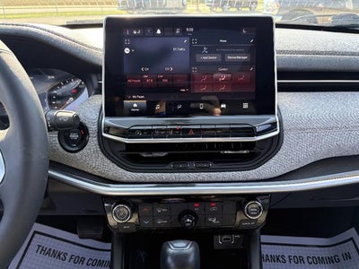 2023 Jeep Compass Latitude Lux