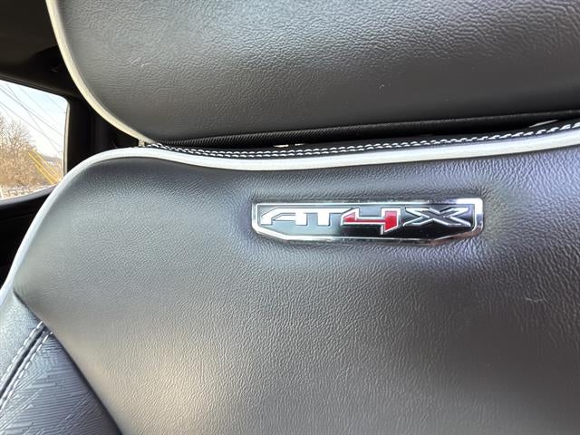 2023 GMC Sierra 1500 AT4X