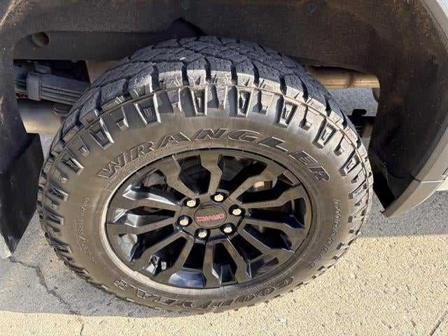 2023 GMC Sierra 1500 AT4X