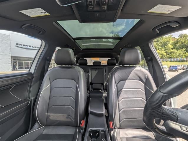 2022 Volkswagen Tiguan 2.0T SEL R-Line 4Motion