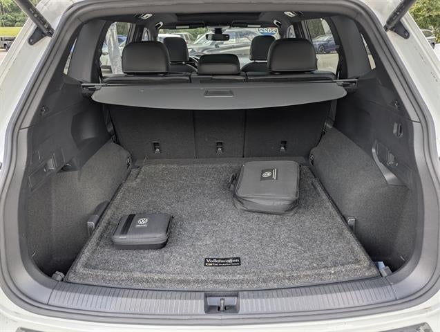 2022 Volkswagen Tiguan 2.0T SEL R-Line 4Motion