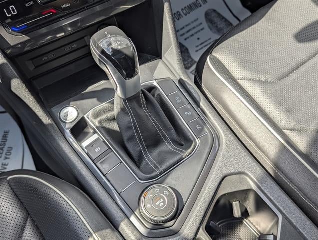 2022 Volkswagen Tiguan 2.0T SEL R-Line 4Motion