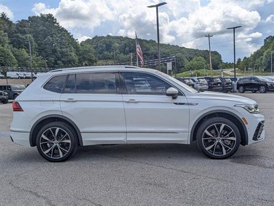 2022 Volkswagen Tiguan 2.0T SEL R-Line 4Motion