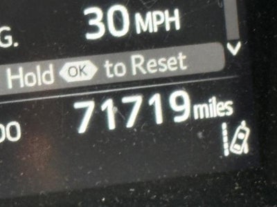 2021 Toyota Camry SE 4dr Sedan