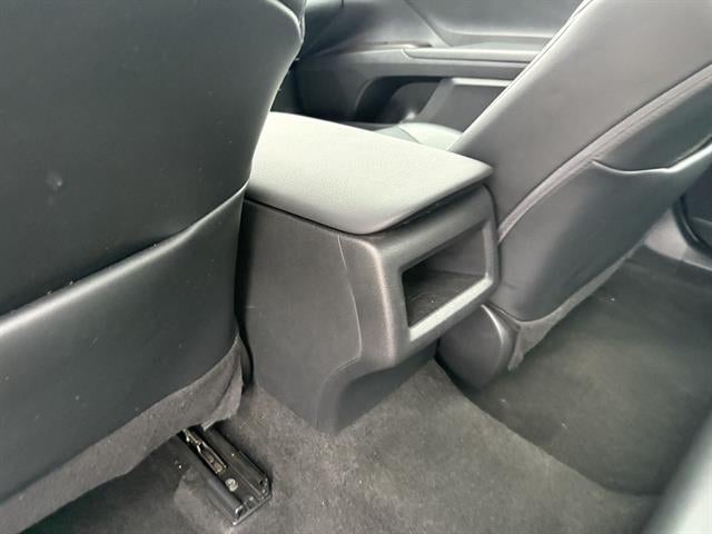 2021 Toyota Camry SE 4dr Sedan