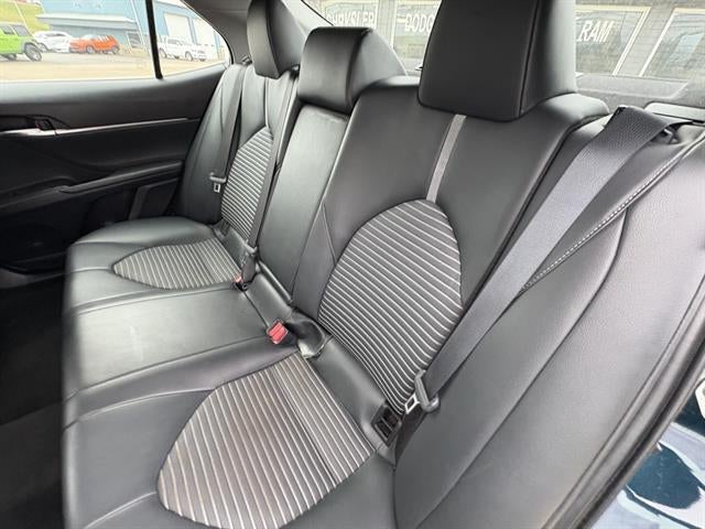 2021 Toyota Camry SE 4dr Sedan