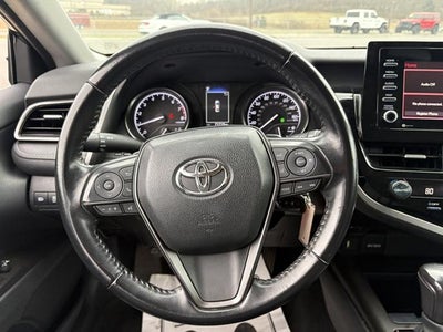2021 Toyota Camry SE 4dr Sedan