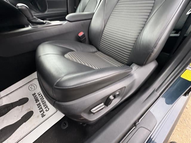 2021 Toyota Camry SE 4dr Sedan