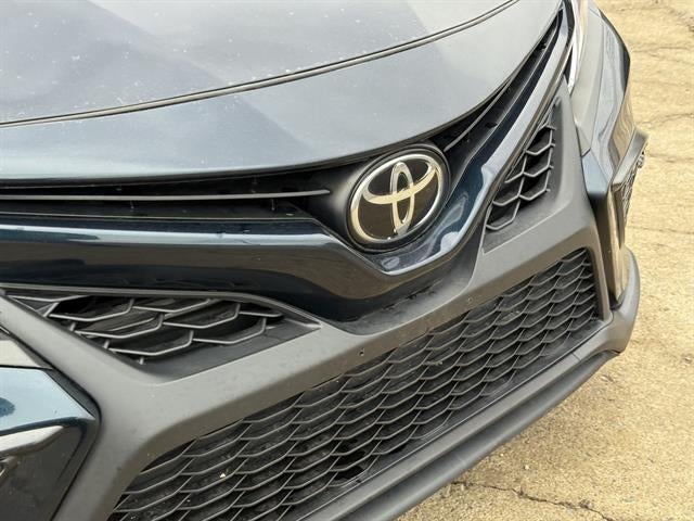 2021 Toyota Camry SE 4dr Sedan