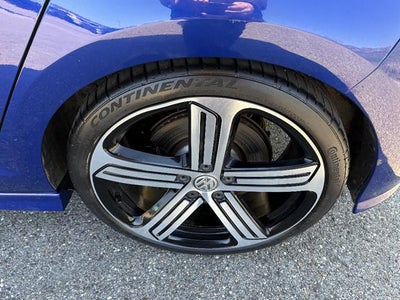 2016 Volkswagen Golf R Base