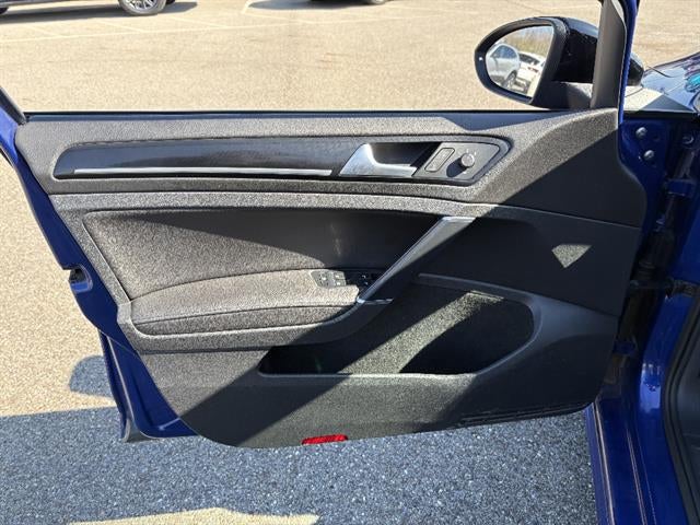 2016 Volkswagen Golf R Base